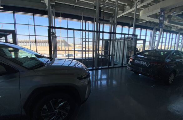 Hyundai Showroom